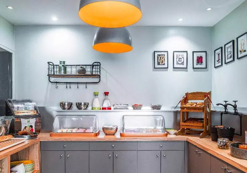 هتل Ibis Styles Paris Montmartre Nord