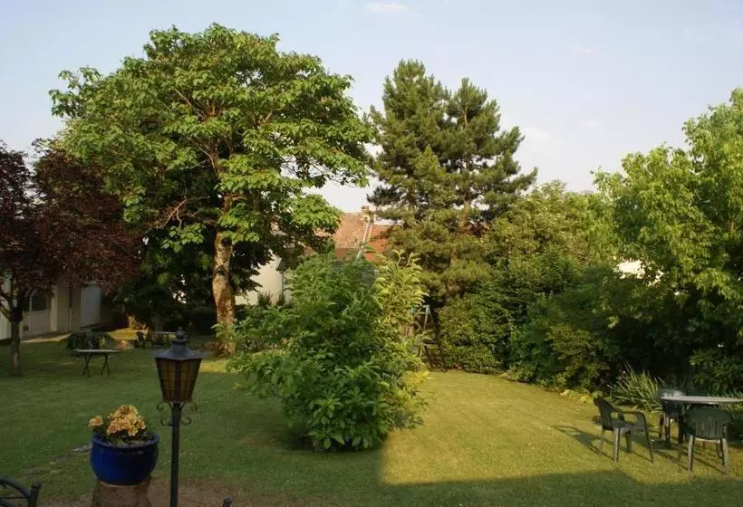 בית מלון כפרי La Musarde