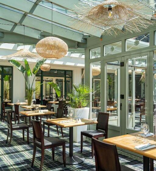 هتل Mercure Bordeaux Chateau Chartrons