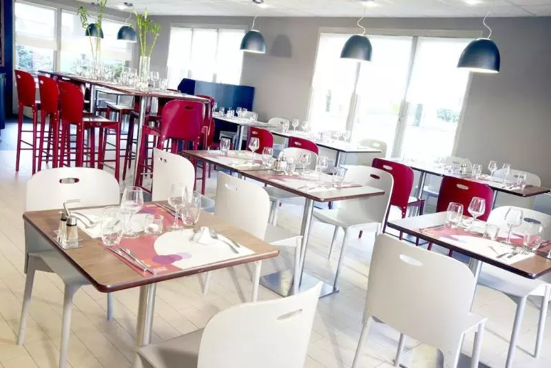 Hotel Rbx Roubaix Centre