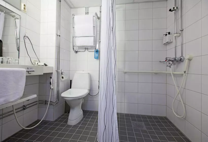 ホテル Scandic Järvenpää