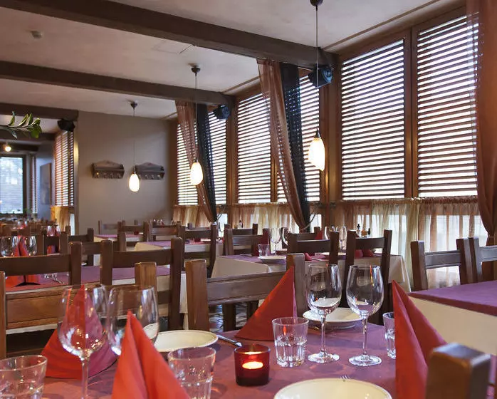 ホテル Scandic Järvenpää