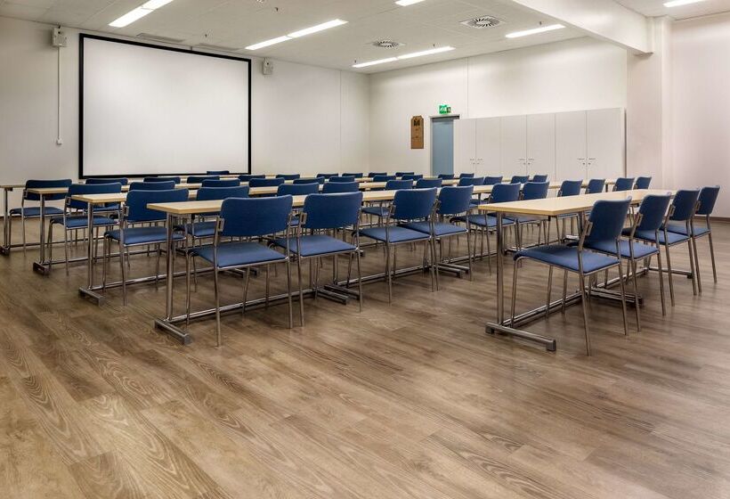 هتل Scandic Lahti City