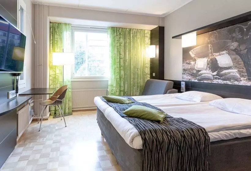 酒店 Scandic Tampere Hameenpuisto