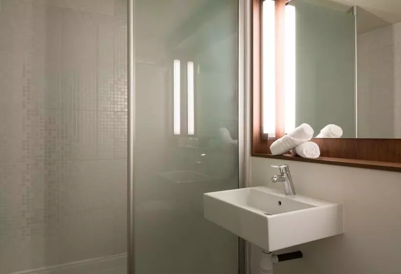 호텔 The Originals Access, Hôtel Foix