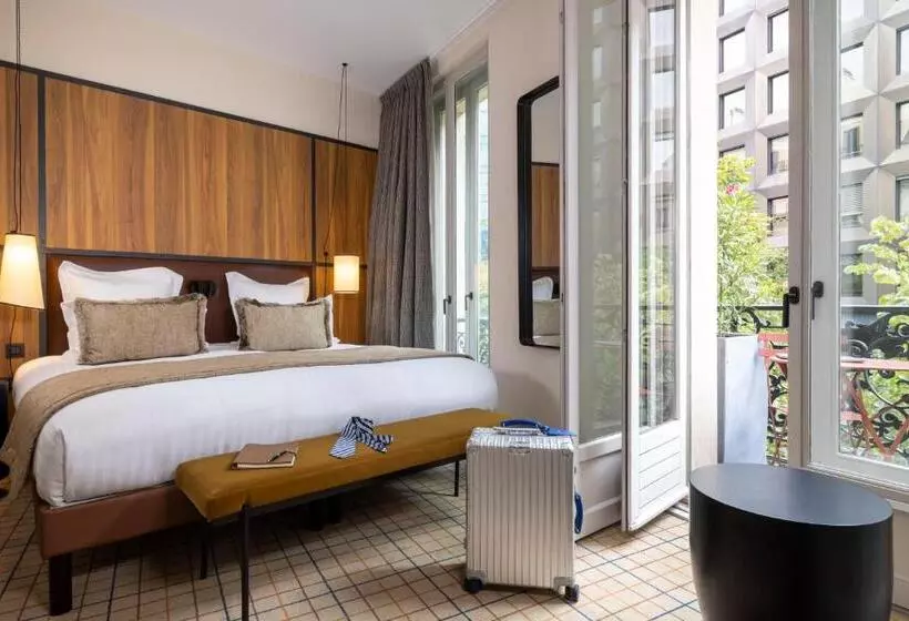ホテル Hôtel Toujours & Spa