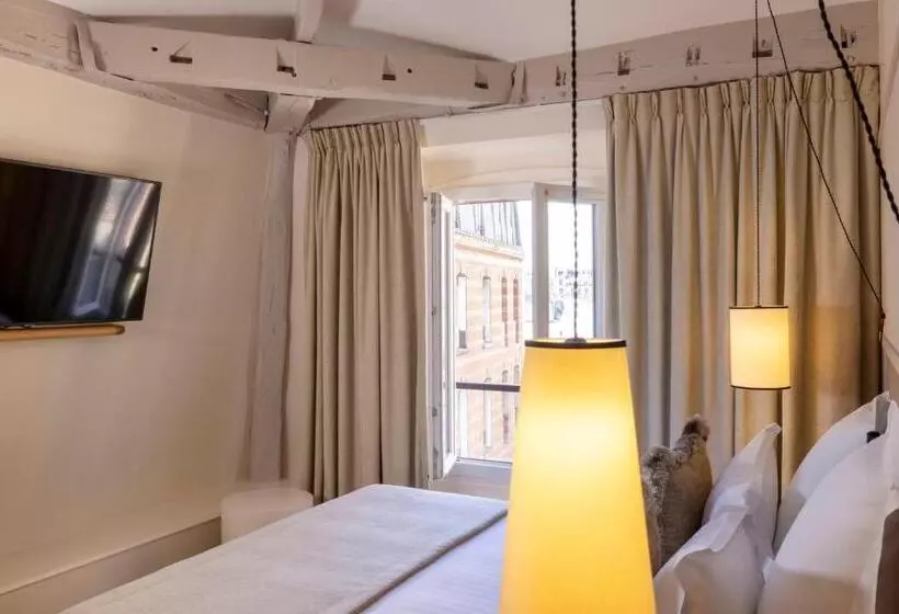 ホテル Hôtel Toujours & Spa