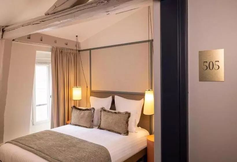 ホテル Hôtel Toujours & Spa