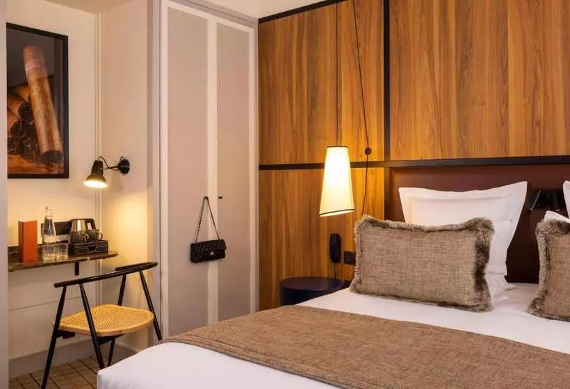 ホテル Hôtel Toujours & Spa