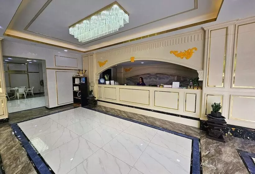 Mermaid Beach Resort