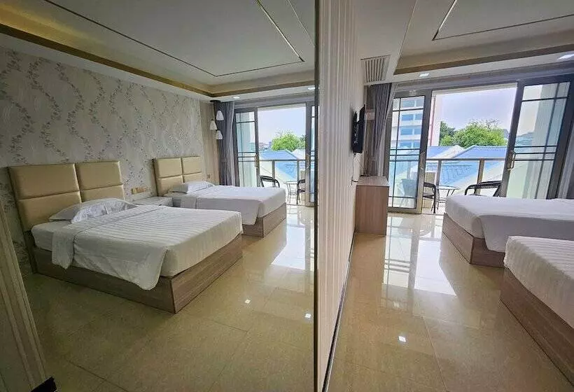 Mermaid Beach Resort