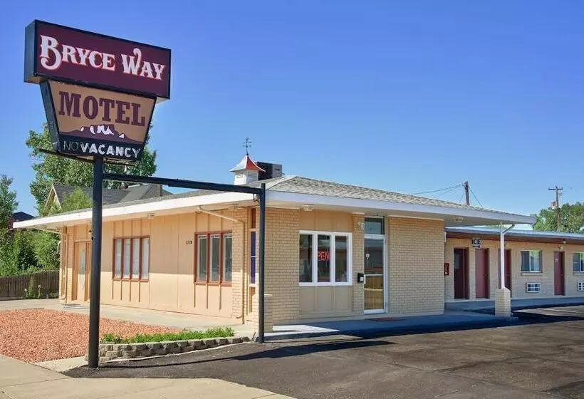 モーテル The Golden Spur