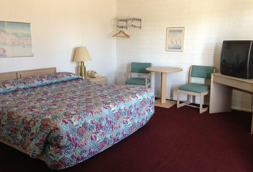 汽车旅馆  The Golden Spur