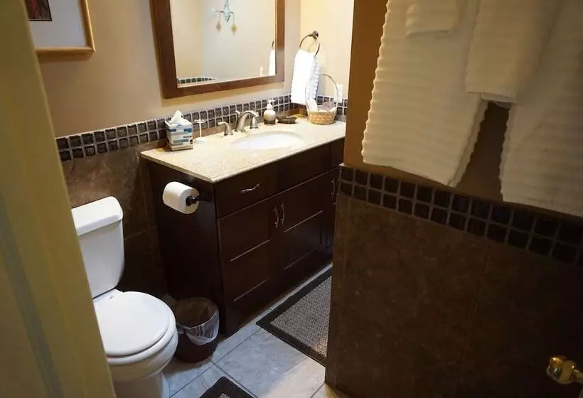 Harvest House Bed And Breakfast