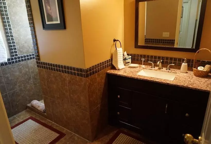 Harvest House Bed And Breakfast