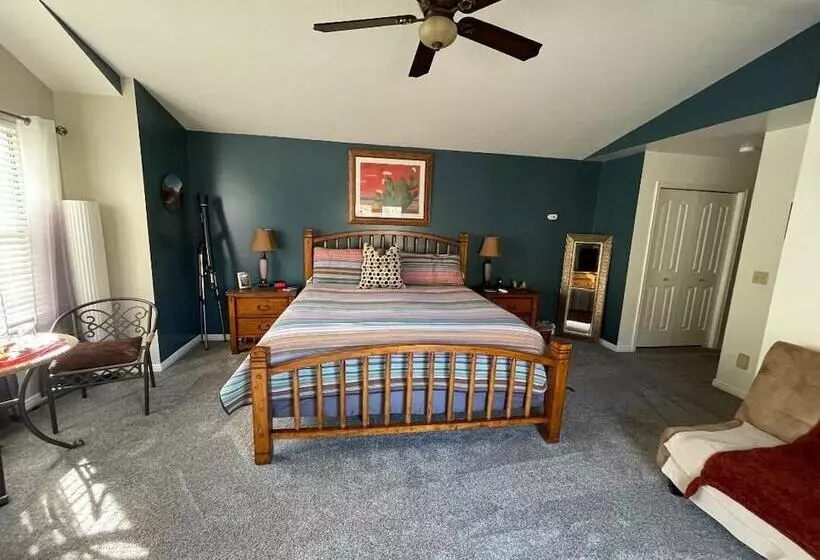 Harvest House Bed And Breakfast