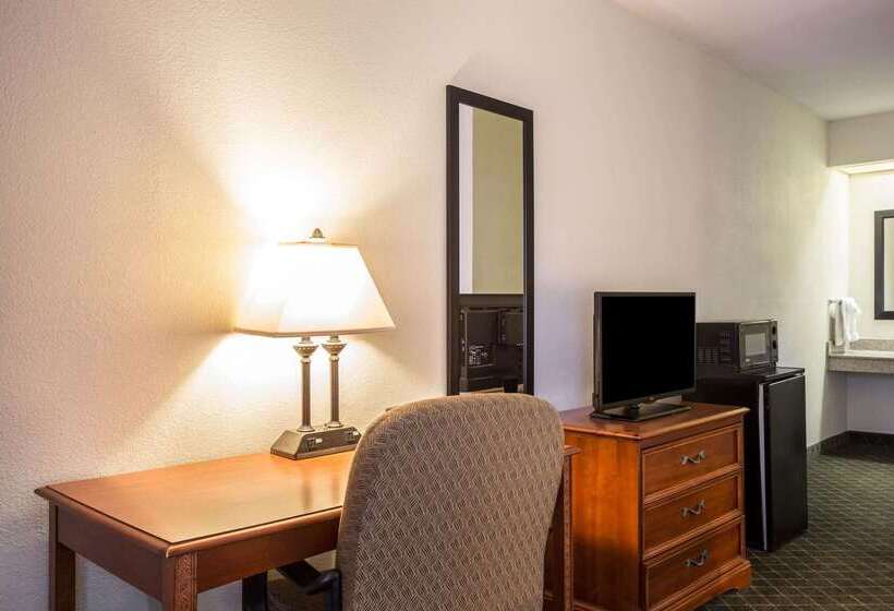 فندق Clarion Inn & Suites Aiken South