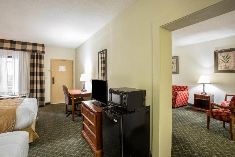 فندق Clarion Inn & Suites Aiken South