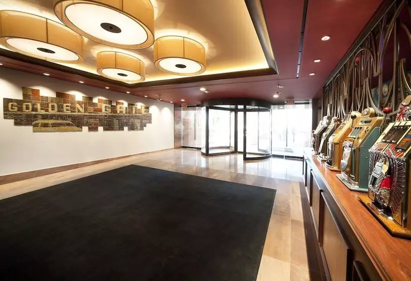 בית מלון כפרי Golden Gate Casino