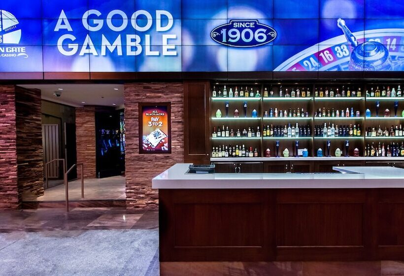 هتل Golden Gate Casino