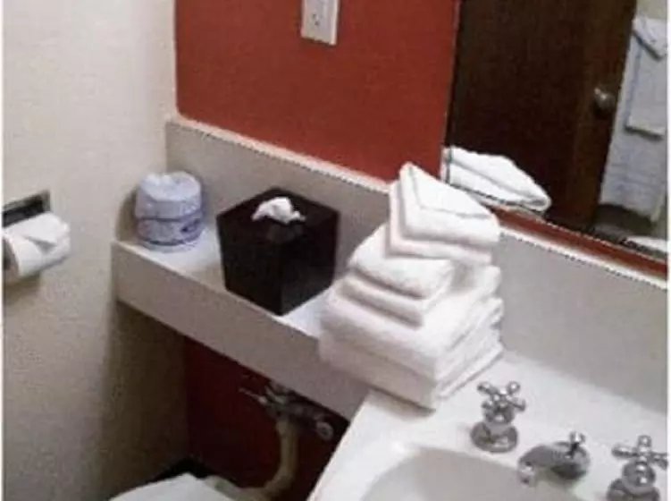 בית מלון כפרי Golden Gate Casino