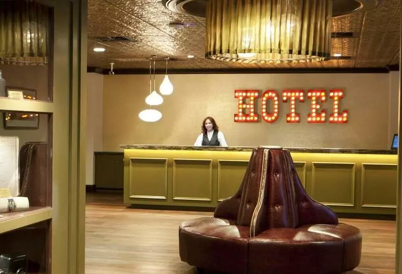 בית מלון כפרי Golden Gate Casino