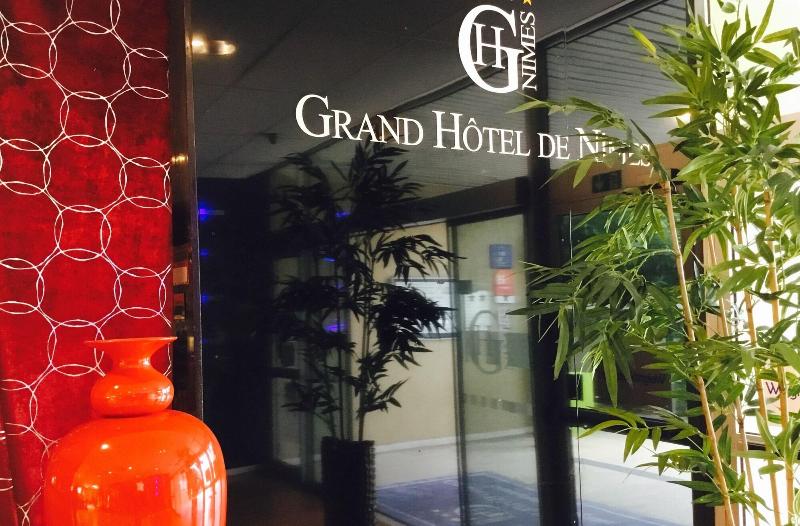 Отель Grand Hôtel De Nîmes 4 étoiles