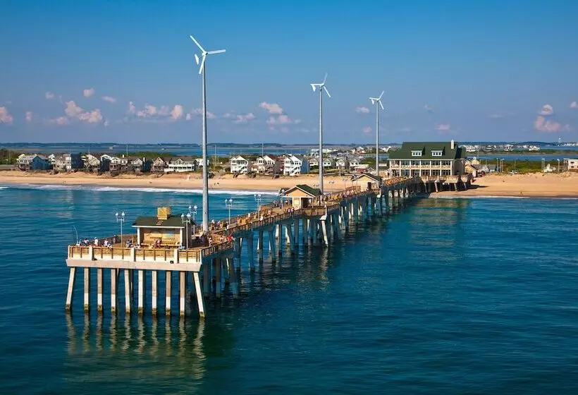 هتل Holiday Inn Express Nags Head Oceanfront, An Ihg