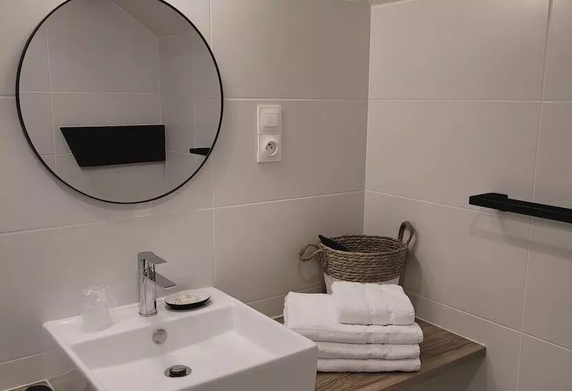 هتل Hôtel Rive Sud