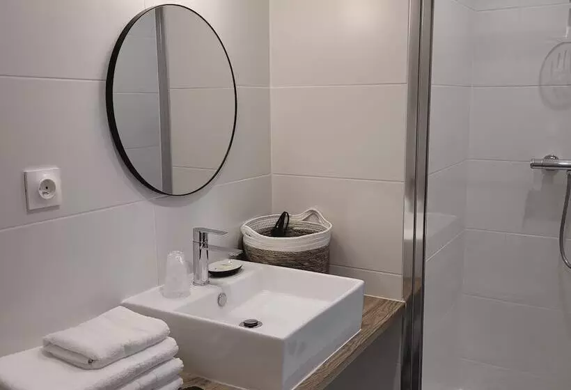 هتل Hôtel Rive Sud