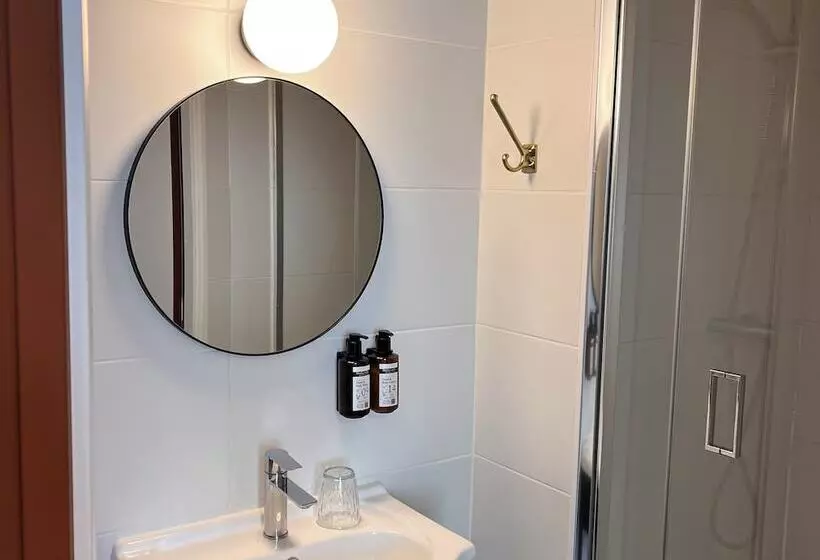 هتل Hôtel Rive Sud