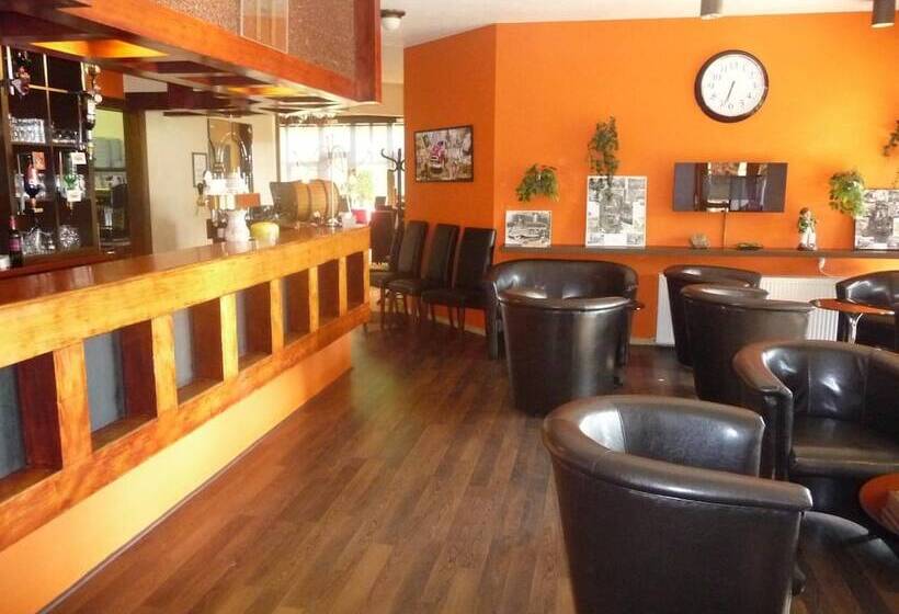 בית מלון כפרי Le Relais Des Chateaux Forts