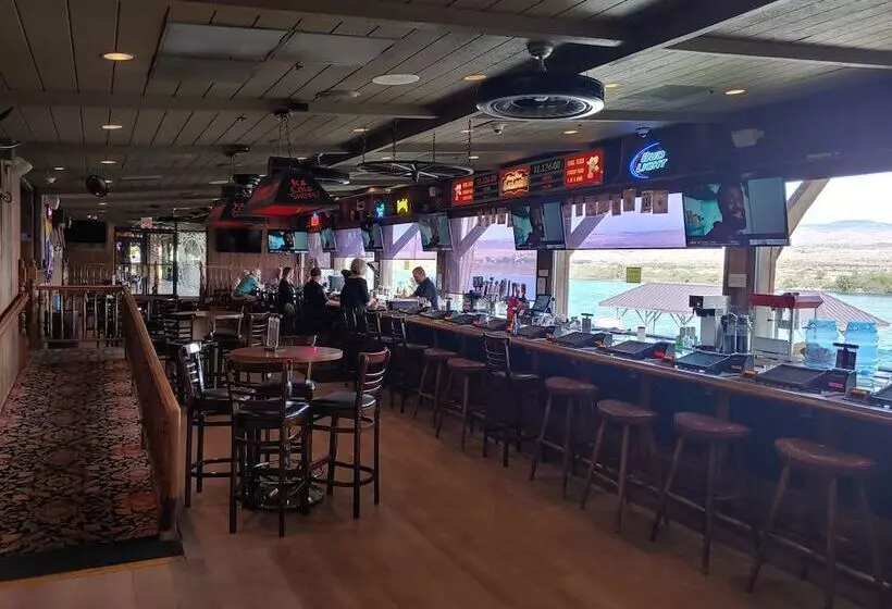 בית מלון כפרי The New Pioneer