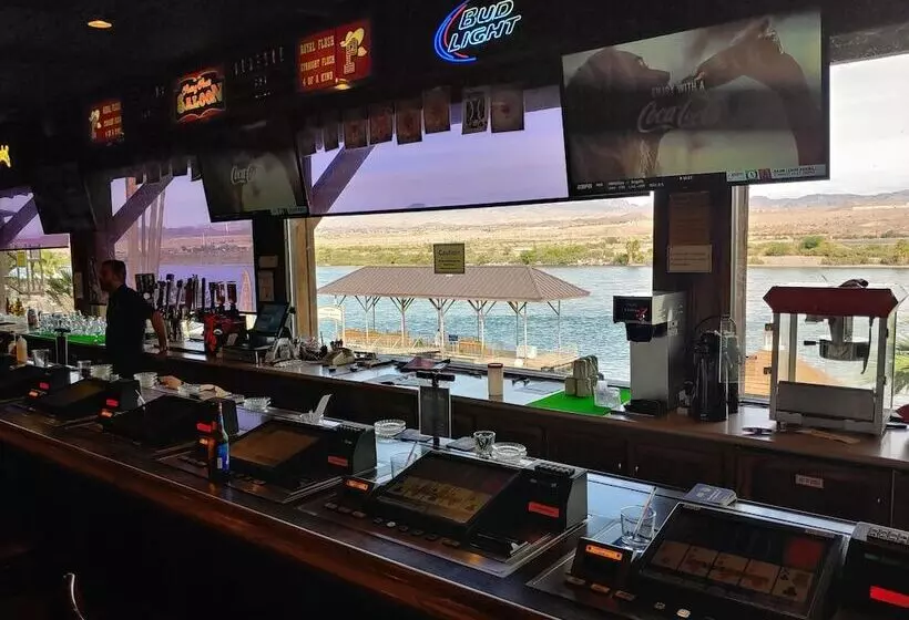 בית מלון כפרי The New Pioneer