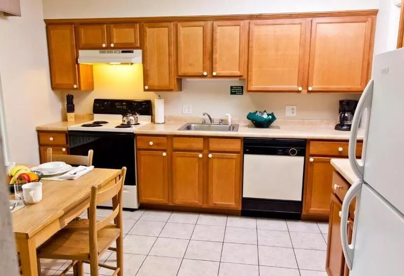 Brewster Green Resort