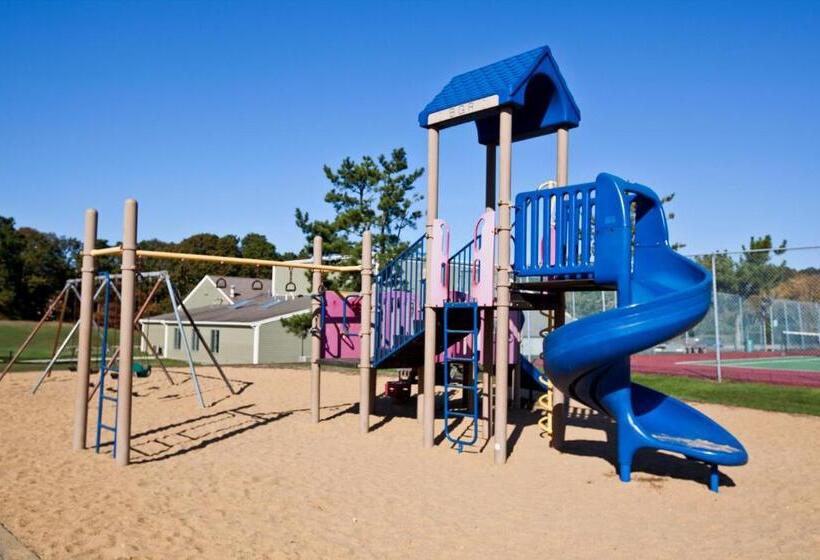 Brewster Green Resort