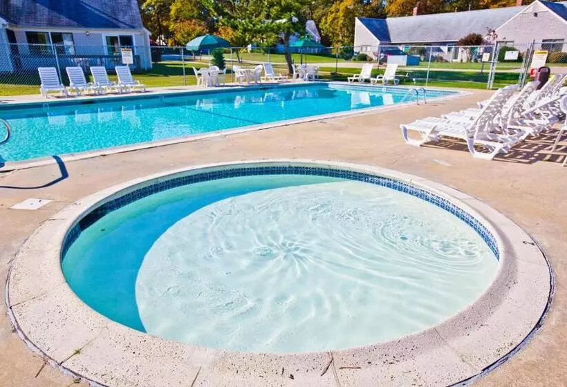 Brewster Green Resort