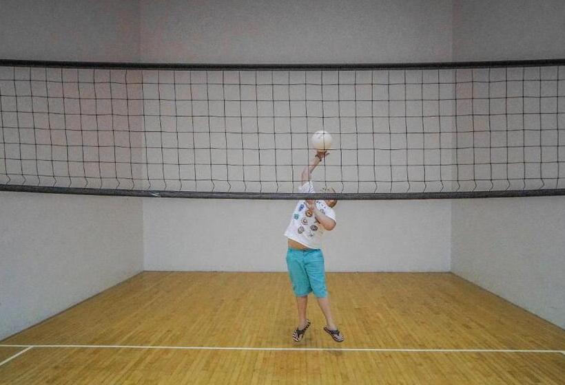 Brewster Green Resort