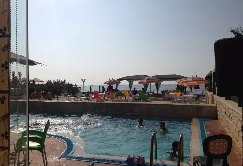 Holiday Suites Hotel & Beach Resort