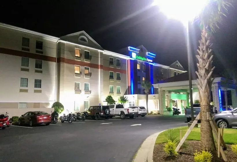 Otel Holiday Inn Express Myrtle Beach Broadway At The Beach, An Ihg