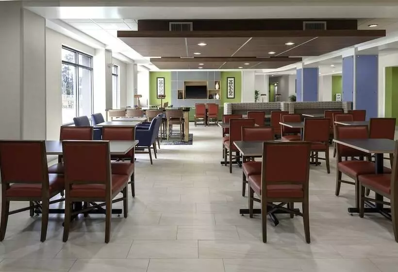Otel Holiday Inn Express Myrtle Beach Broadway At The Beach, An Ihg