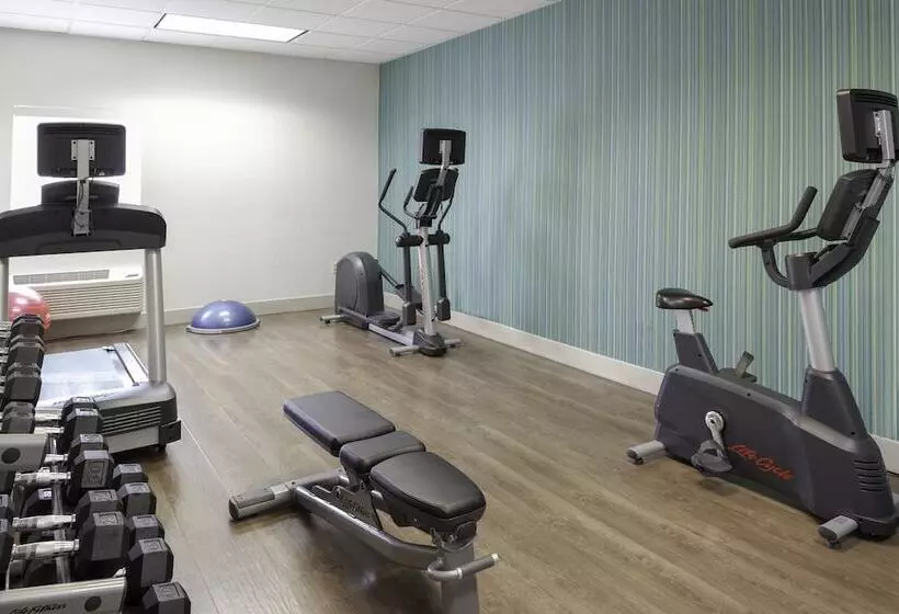 Otel Holiday Inn Express Myrtle Beach Broadway At The Beach, An Ihg