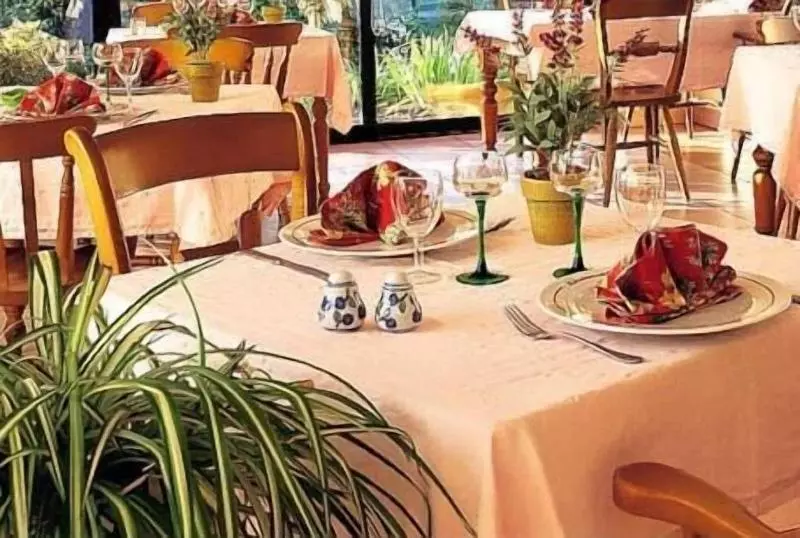 فندق L Hôtel Des Bords De L Ill