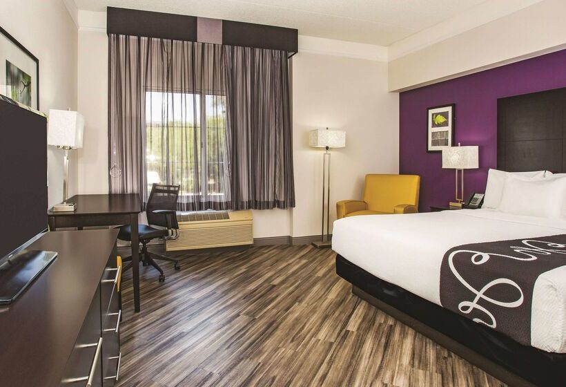 فندق La Quinta By Wyndham Las Vegas Summerlin Tech