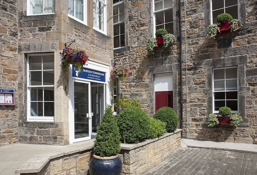 ホテル Leonardo Edinburgh City