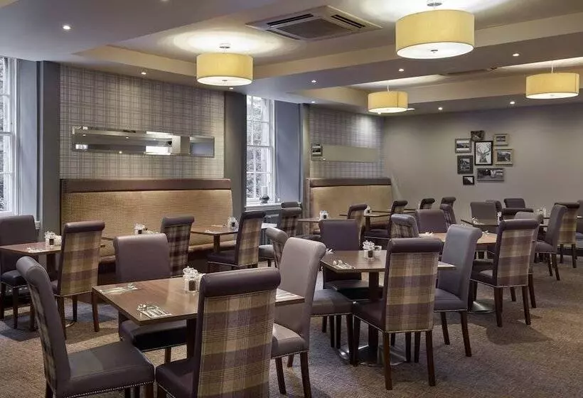 Отель Leonardo Edinburgh City