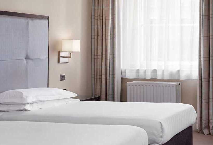 ホテル Leonardo Edinburgh City