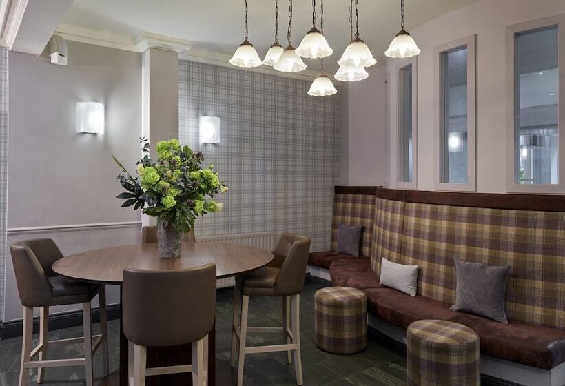 ホテル Leonardo Edinburgh City