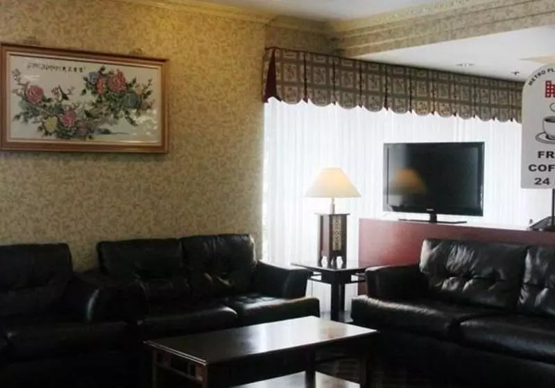 ホテル Metro Plaza