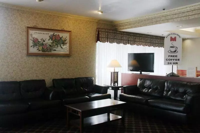 ホテル Metro Plaza